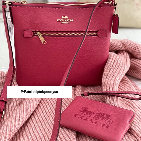 🆕 COACH | Rowan File Bag Gold/Strawberry Haze & Small Wristlet - Picture 1 of 12